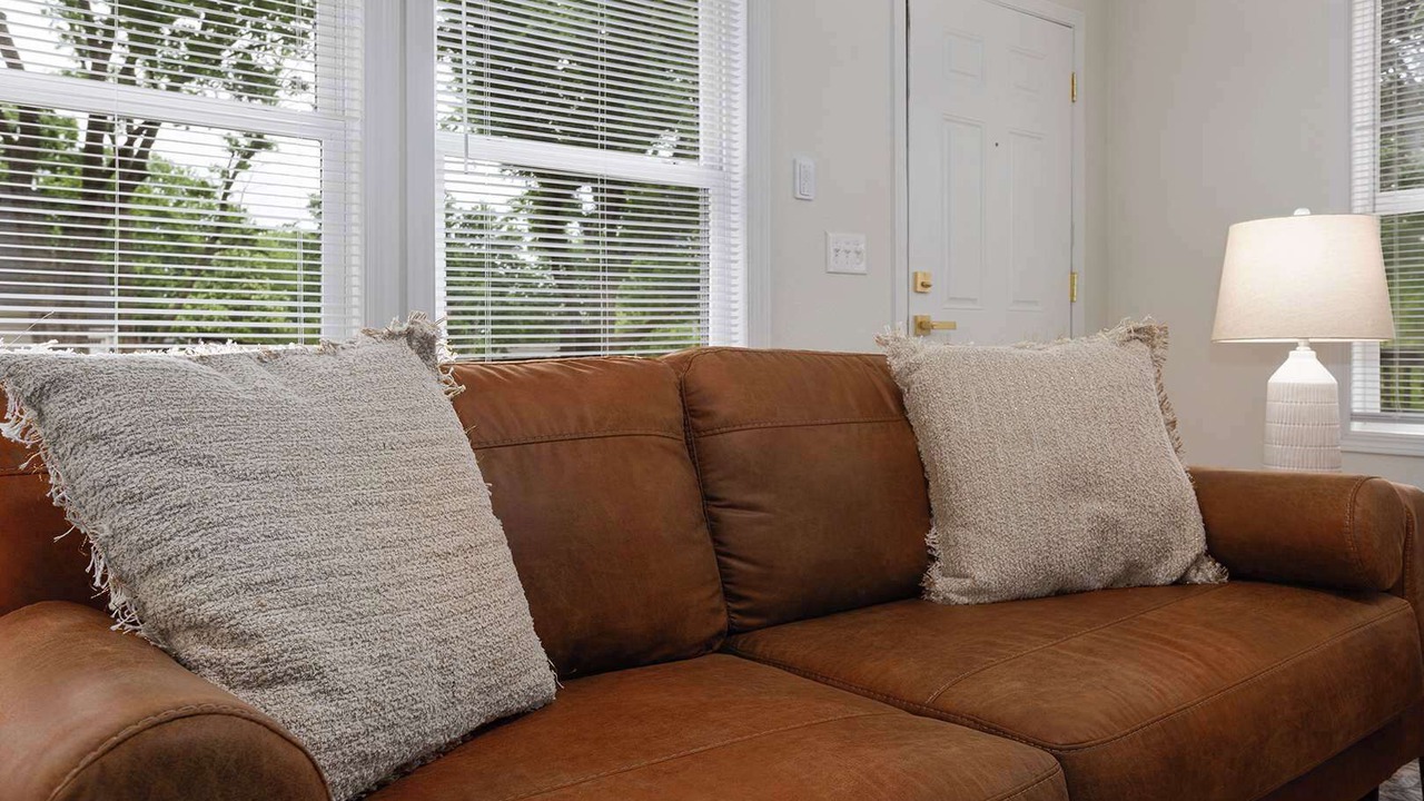 Photo of Livingroom in Lee's Summit