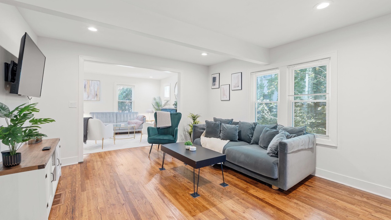 Photo of Livingroom in Southmoreland