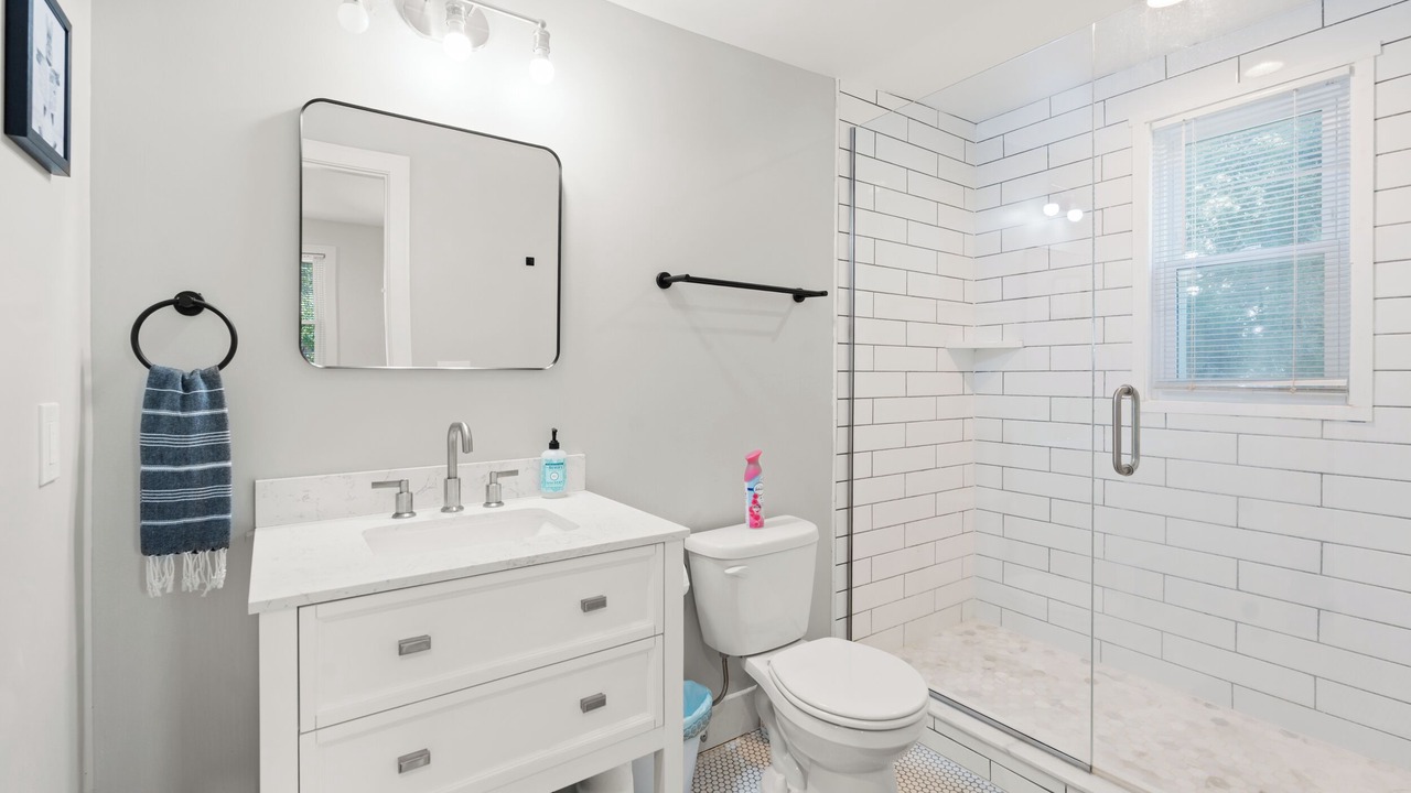 Photo of Bathroom in Southmoreland