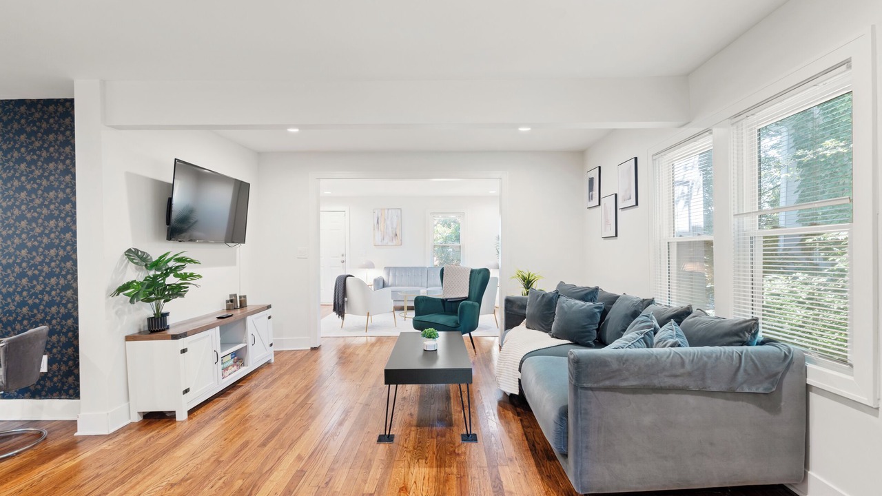 Photo of Livingroom in Southmoreland