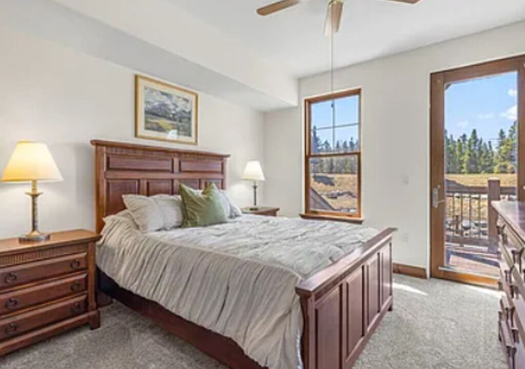 Photo of Bedroom in Fairmount On The River
