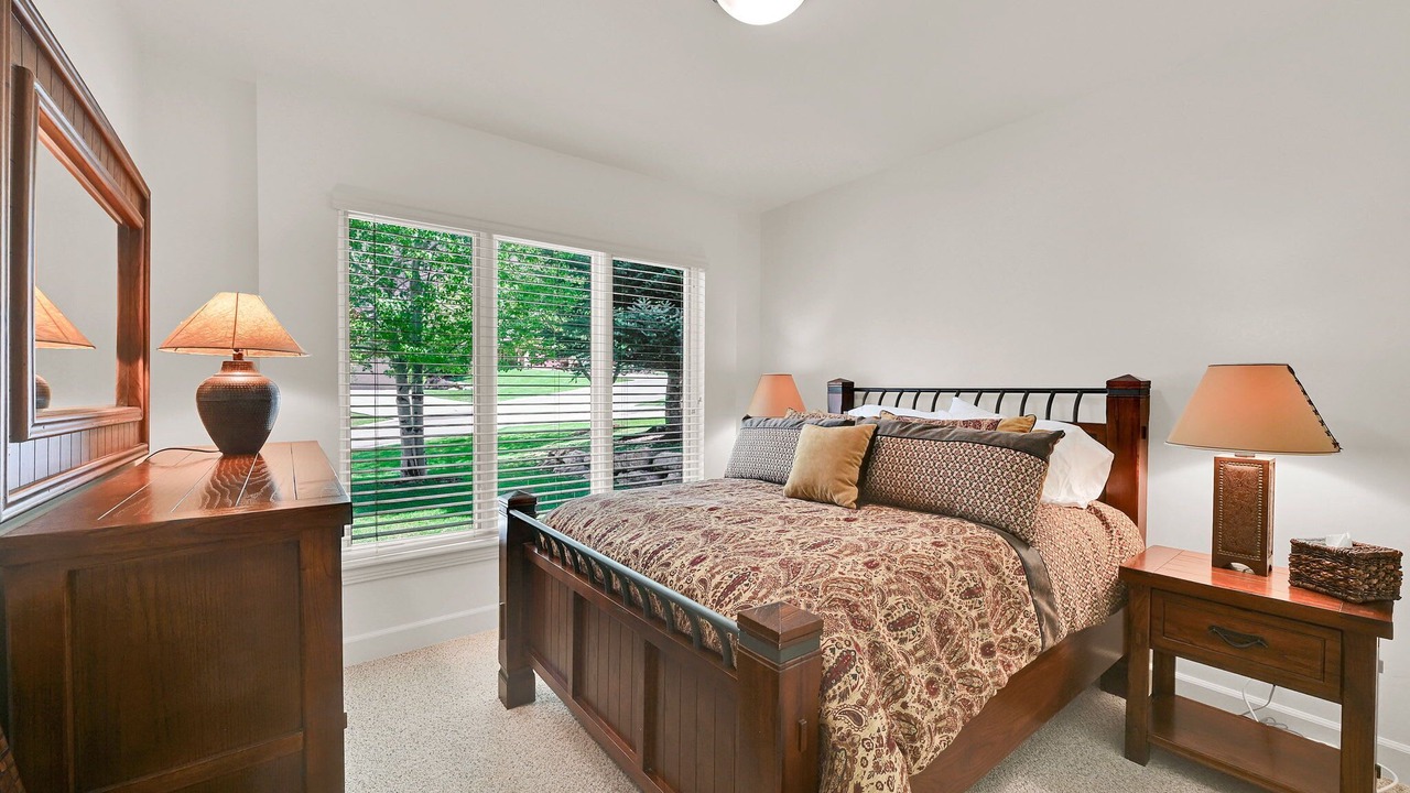 Photo of Bedroom in Eden