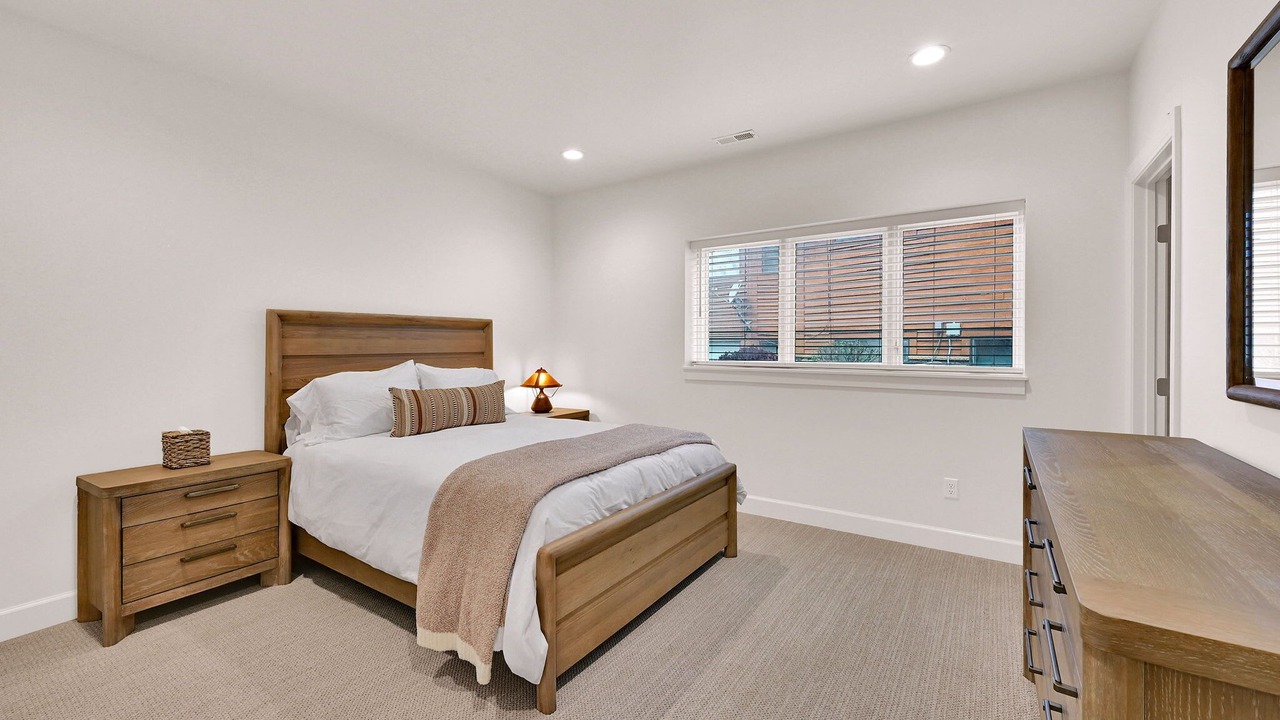 Photo of Bedroom in Eden