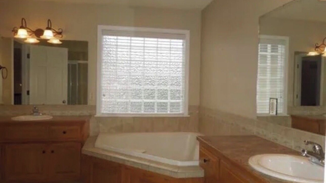 Photo of Bathroom in Lawrence