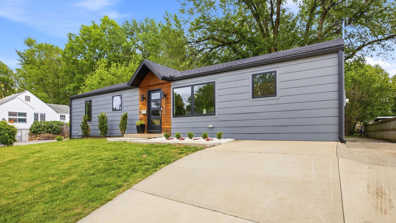 Photo of Outdoor in Overland Park