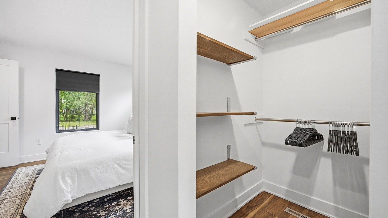 Photo of Bedroom in Overland Park