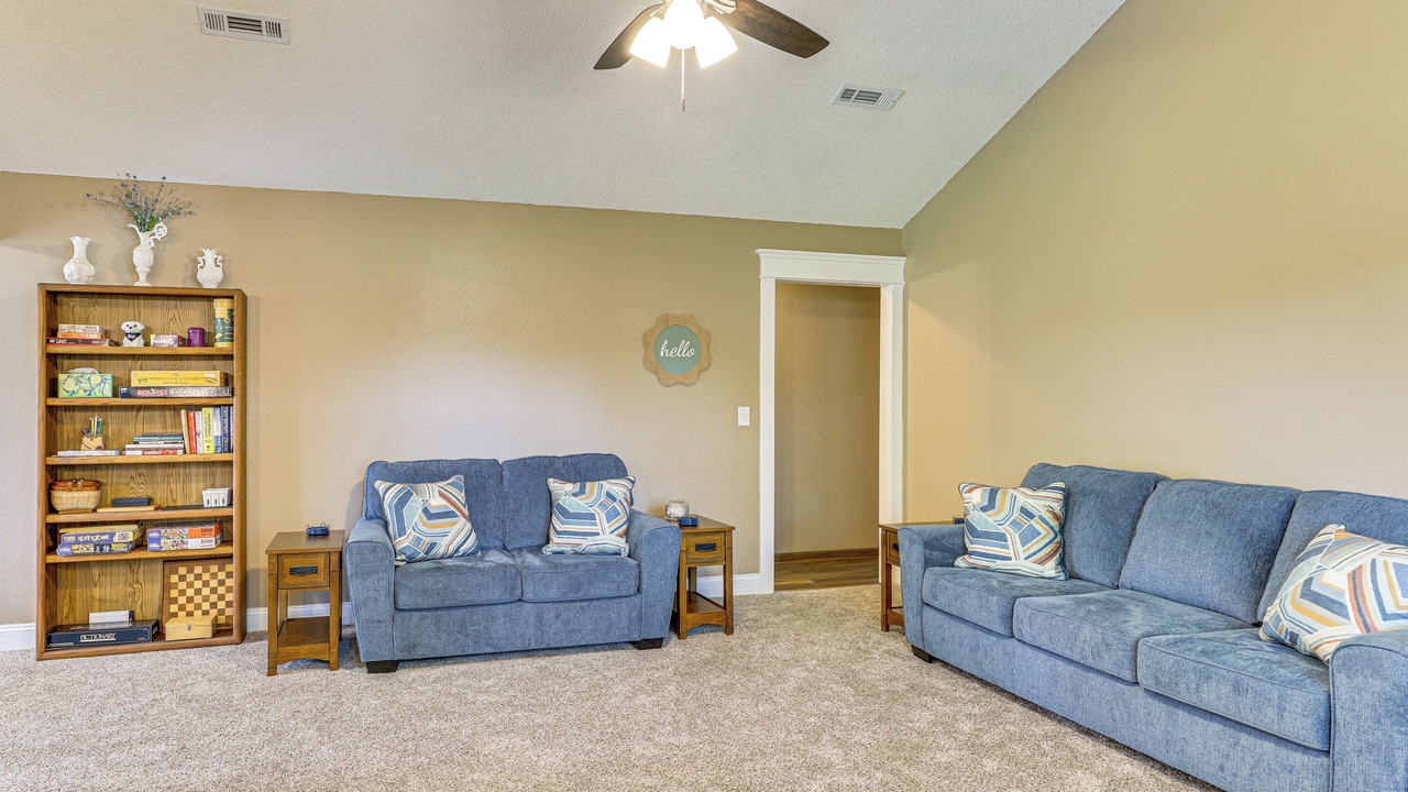Photo of Livingroom in Blue Springs