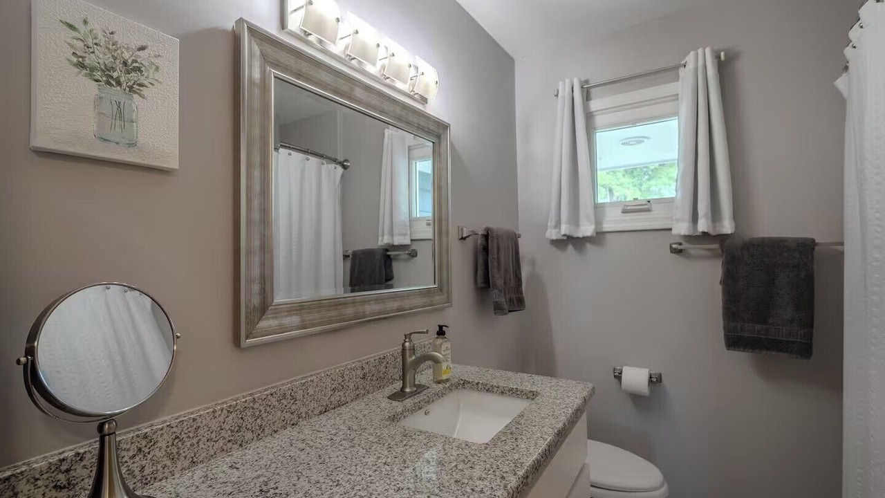 Photo of Bathroom in South Central Omaha