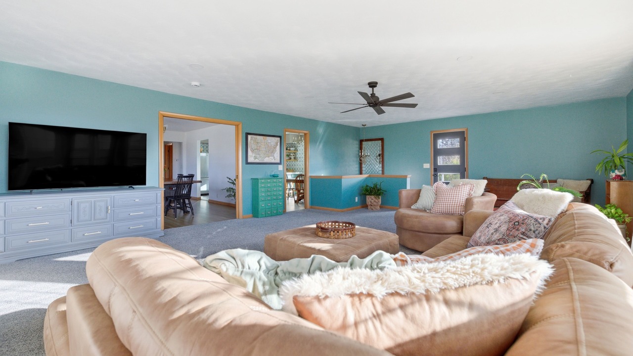 Photo of Livingroom in Council Bluffs