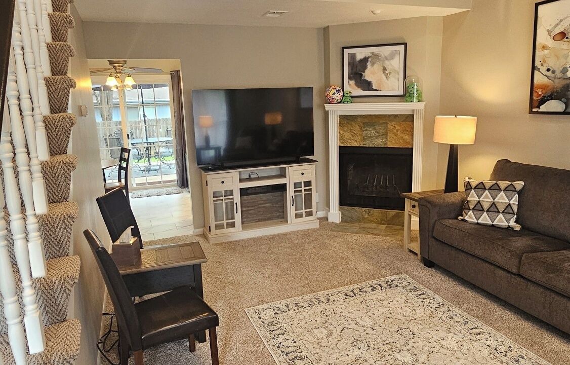 Photo of Livingroom in Overland Park