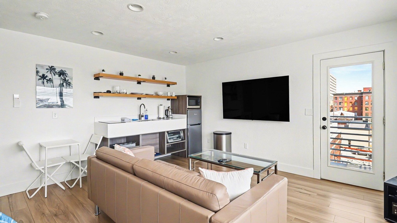 Photo of Livingroom in Downtown Omaha