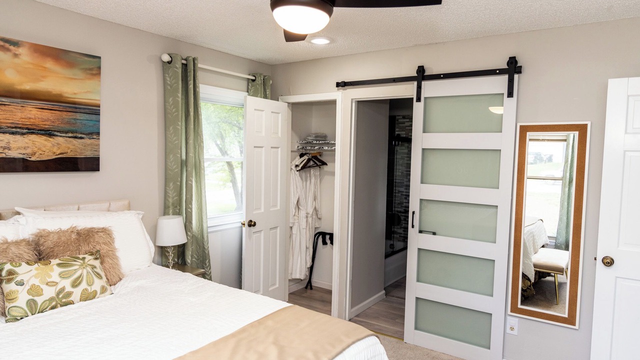 Photo of Bedroom in Independence