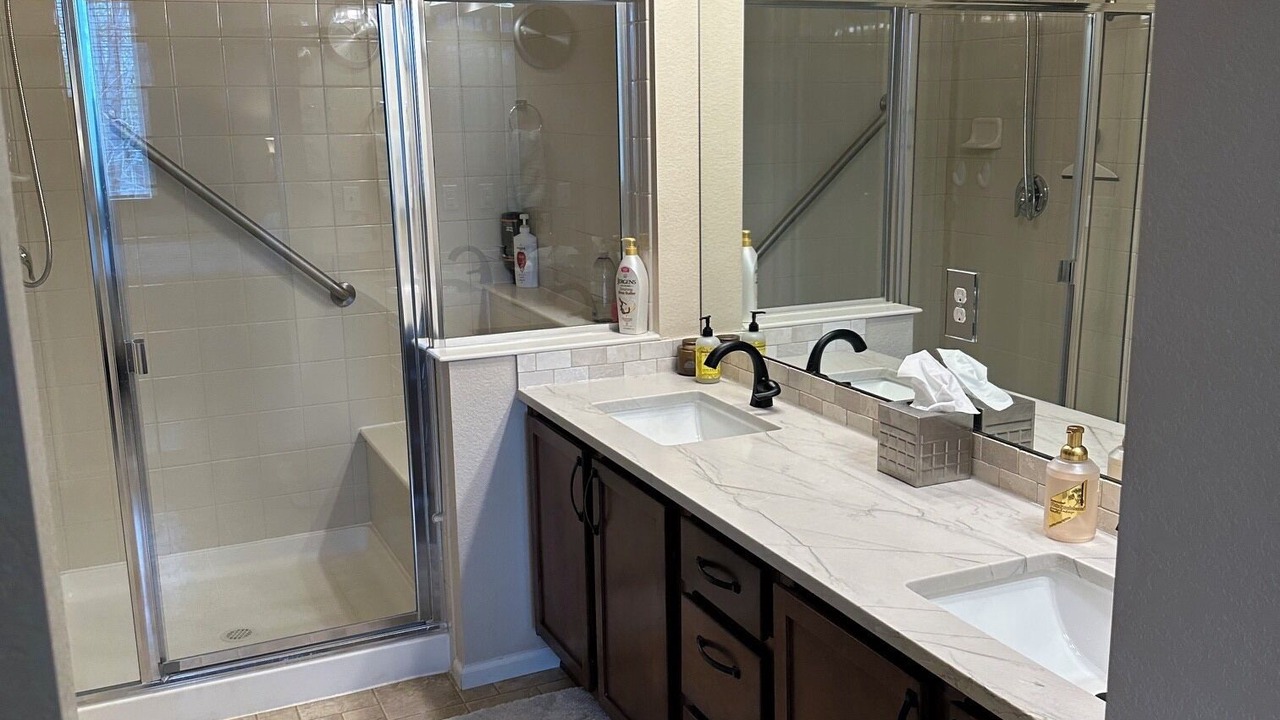 Photo of Bathroom in Thornton