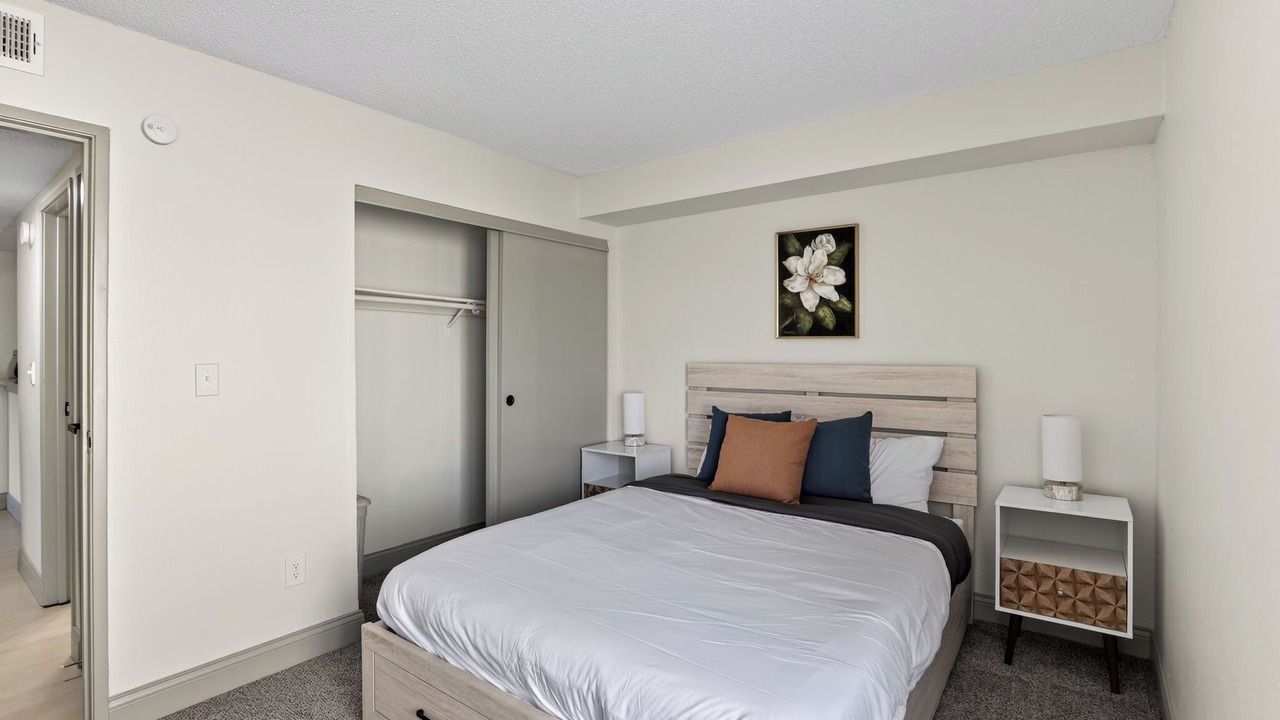 Photo of Bedroom in Lenexa