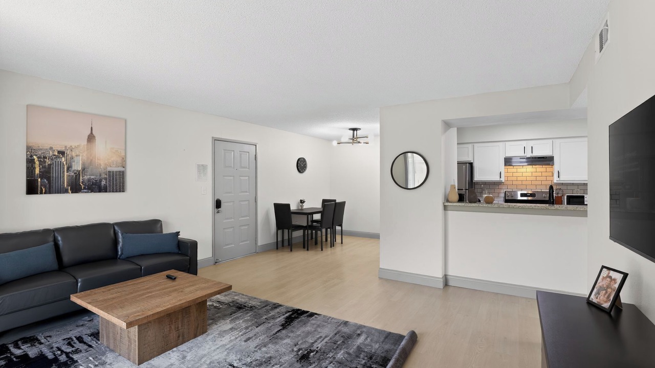 Photo of Livingroom in Lenexa