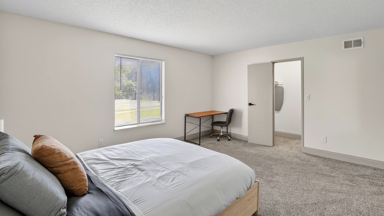 Photo of Bedroom in Lenexa