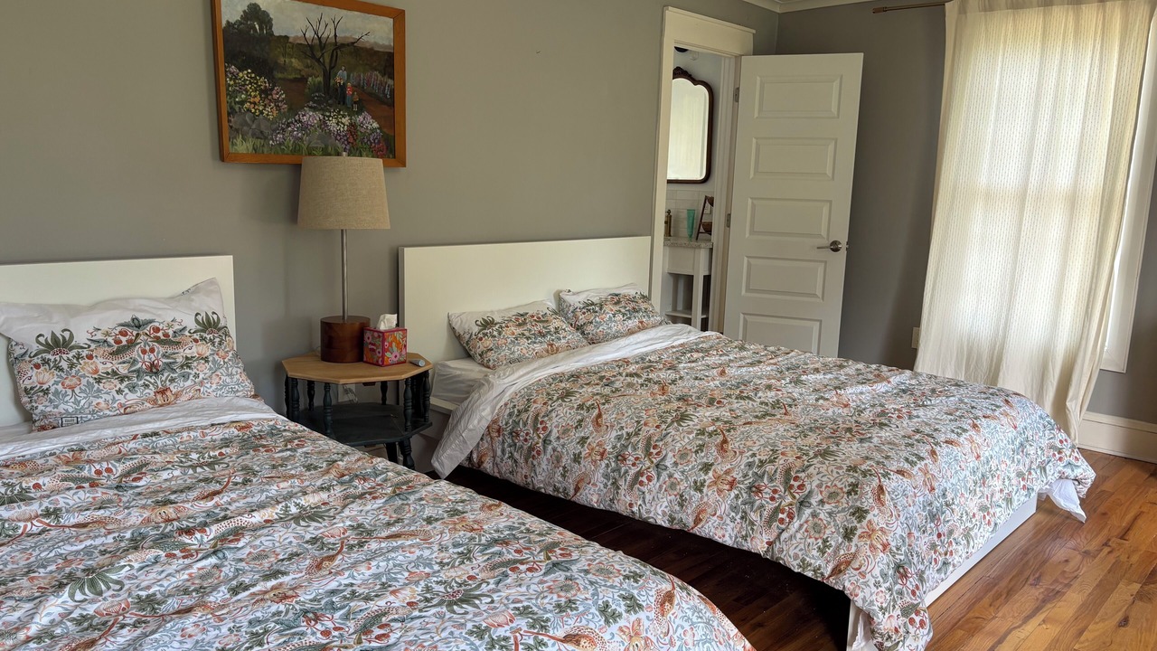 Photo of Bedroom in South Kansas City