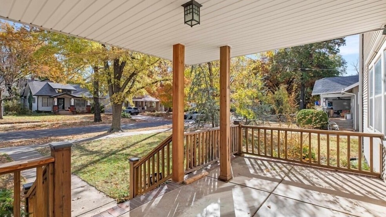 Photo of Patio Balcony in College Hill