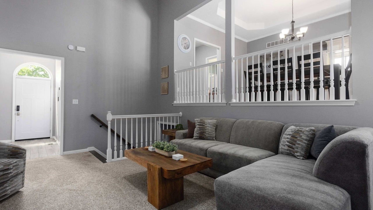 Photo of Livingroom in Blue Springs