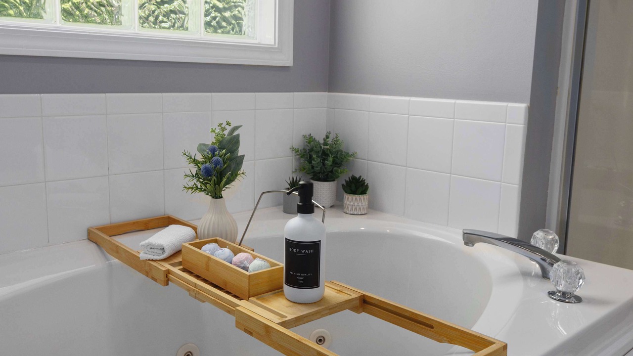 Photo of Bathroom in Blue Springs