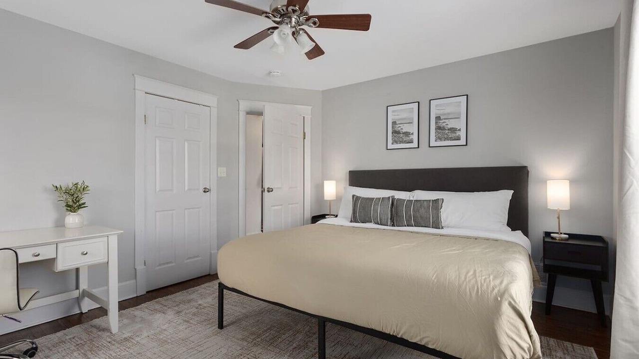 Photo of Bedroom in Lee's Summit