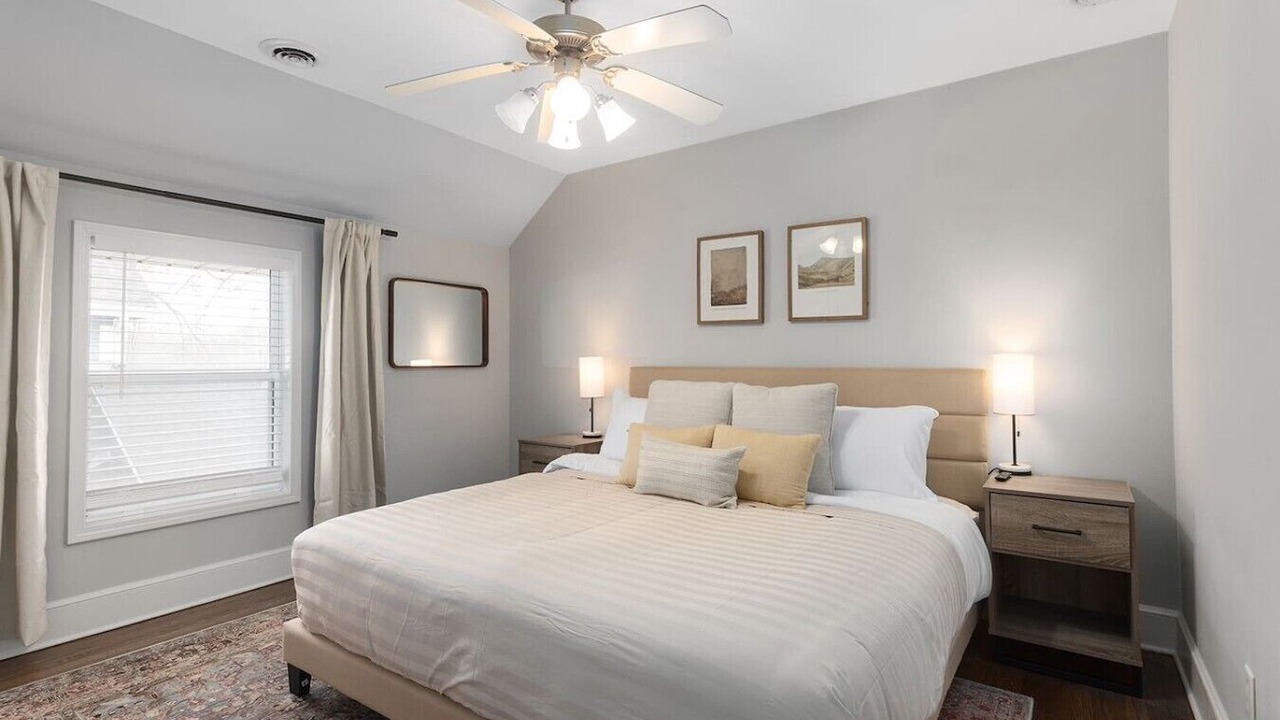 Photo of Bedroom in Lee's Summit