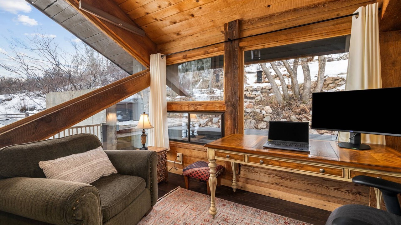 Photo of Livingroom in Steamboat Springs