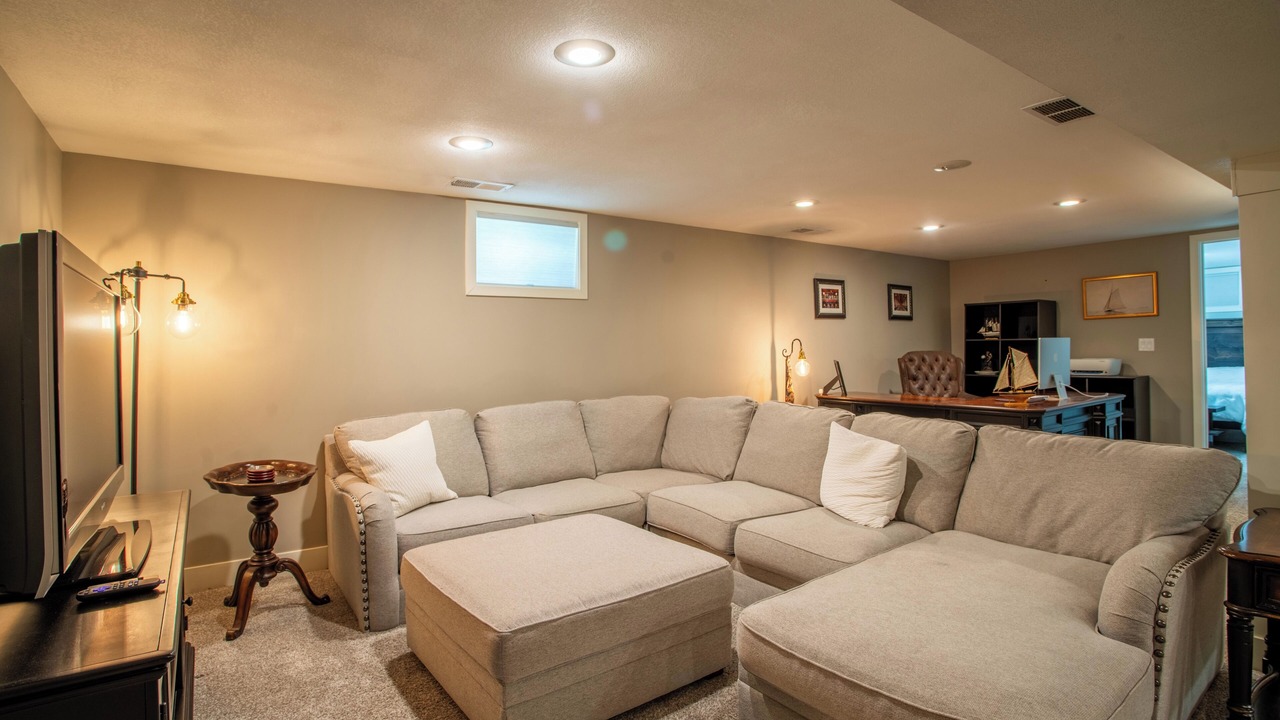 Photo of Livingroom in Roeland Park