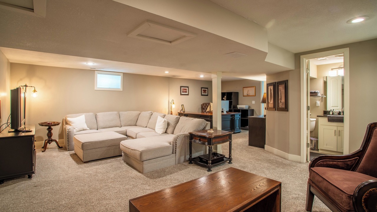 Photo of Livingroom in Roeland Park