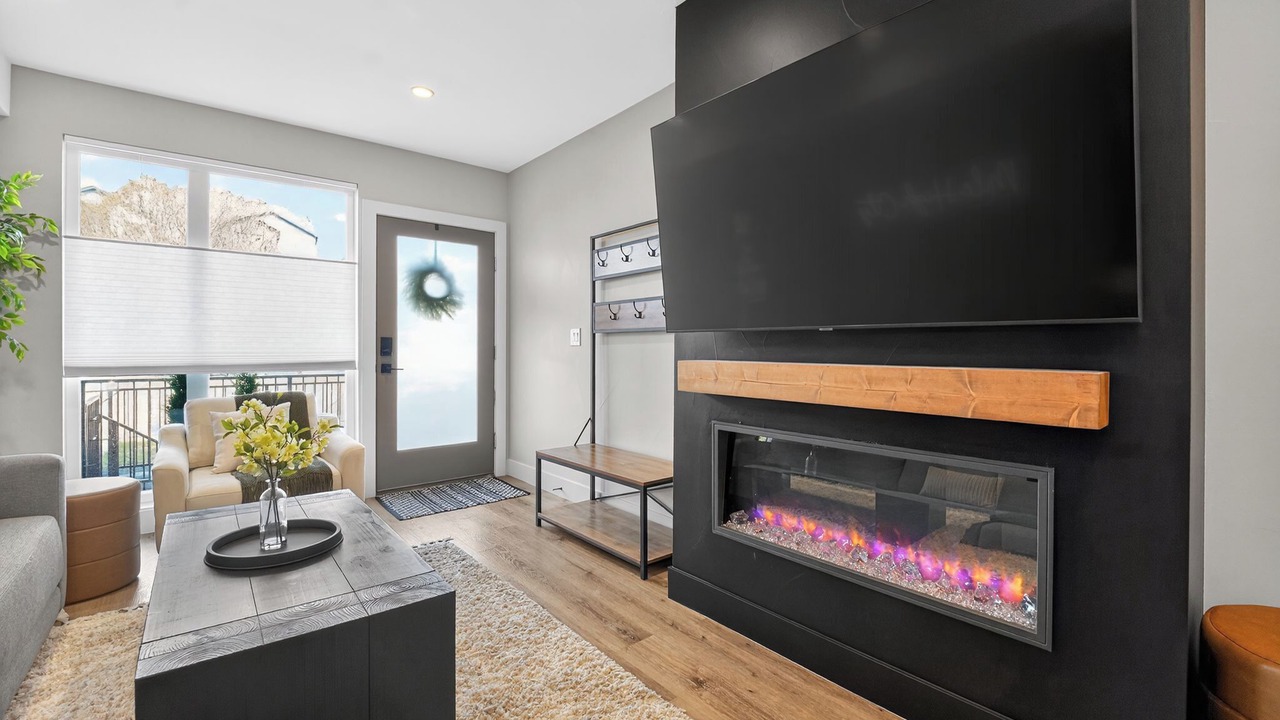 Photo of Livingroom in West Colfax