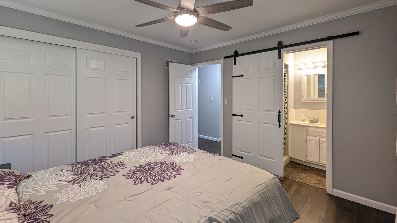 Photo of Bedroom in Overland Park