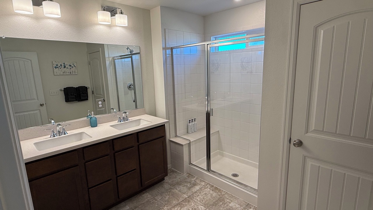 Photo of Bathroom in Centerra
