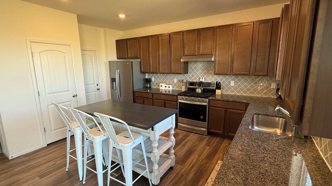 Photo of Kitchen in Centerra