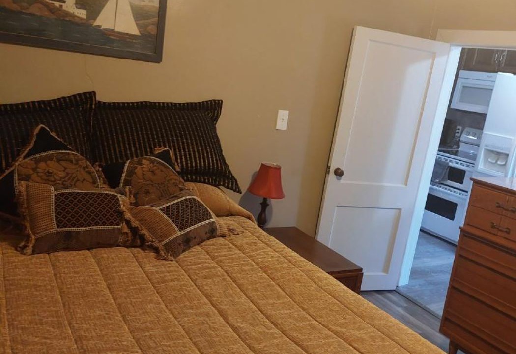 Photo of Bedroom in Ellis