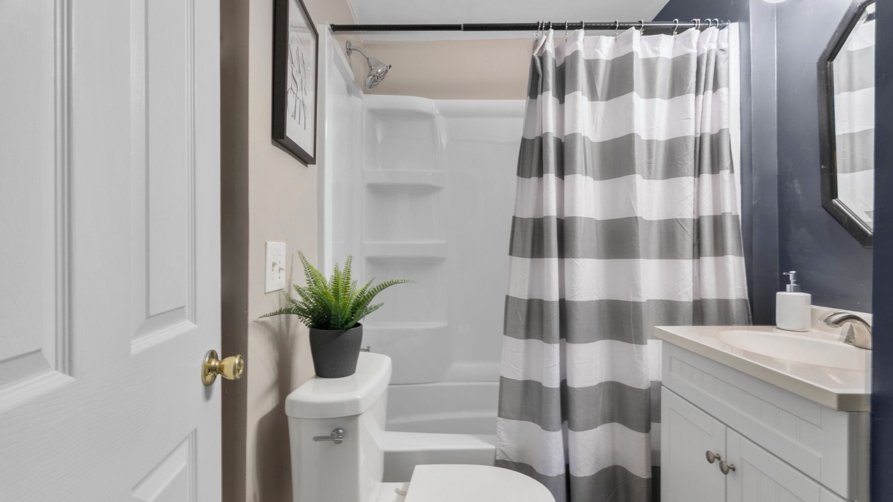 Photo of Bathroom in Rosedale