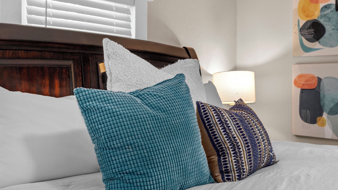 Photo of Bedroom in Rosedale