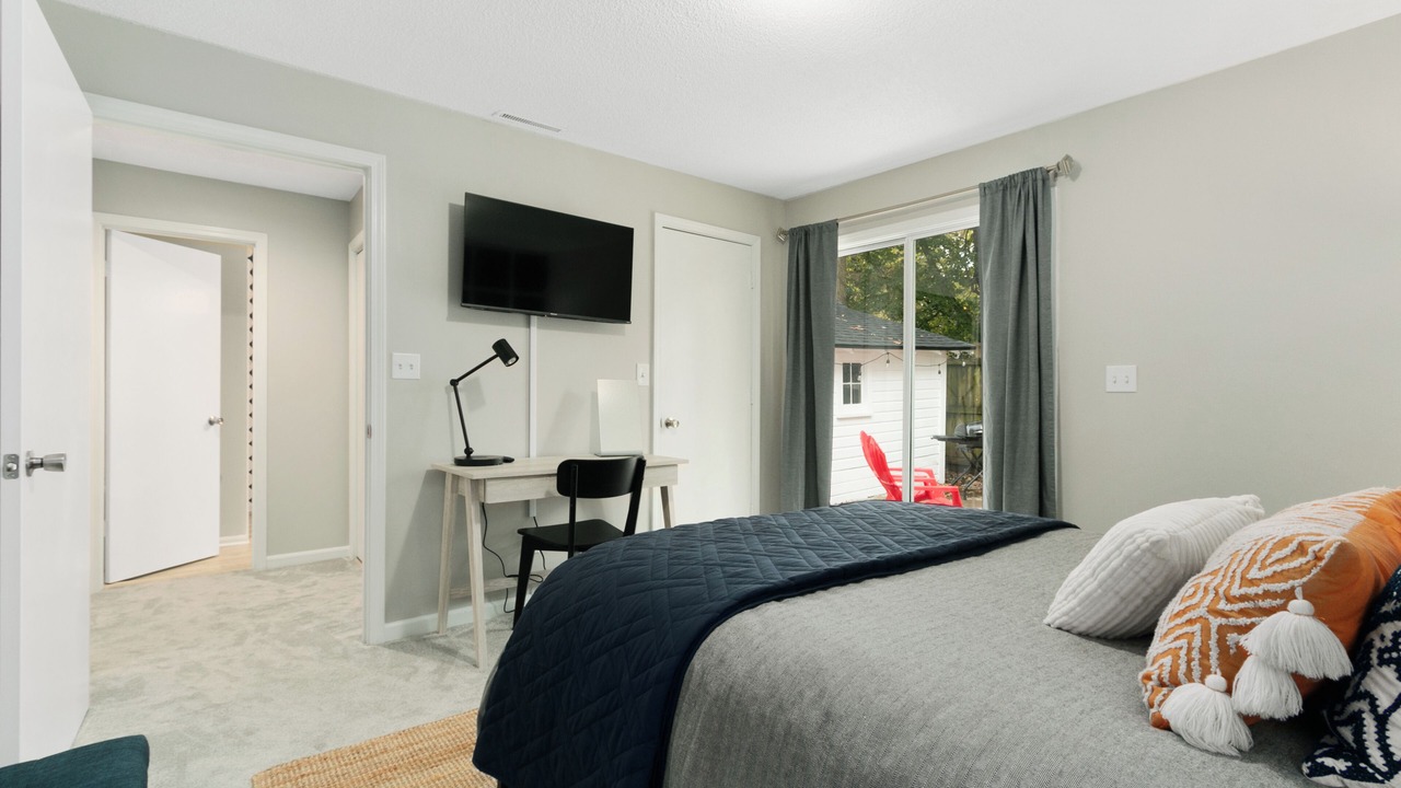 Photo of Bedroom in Rosedale