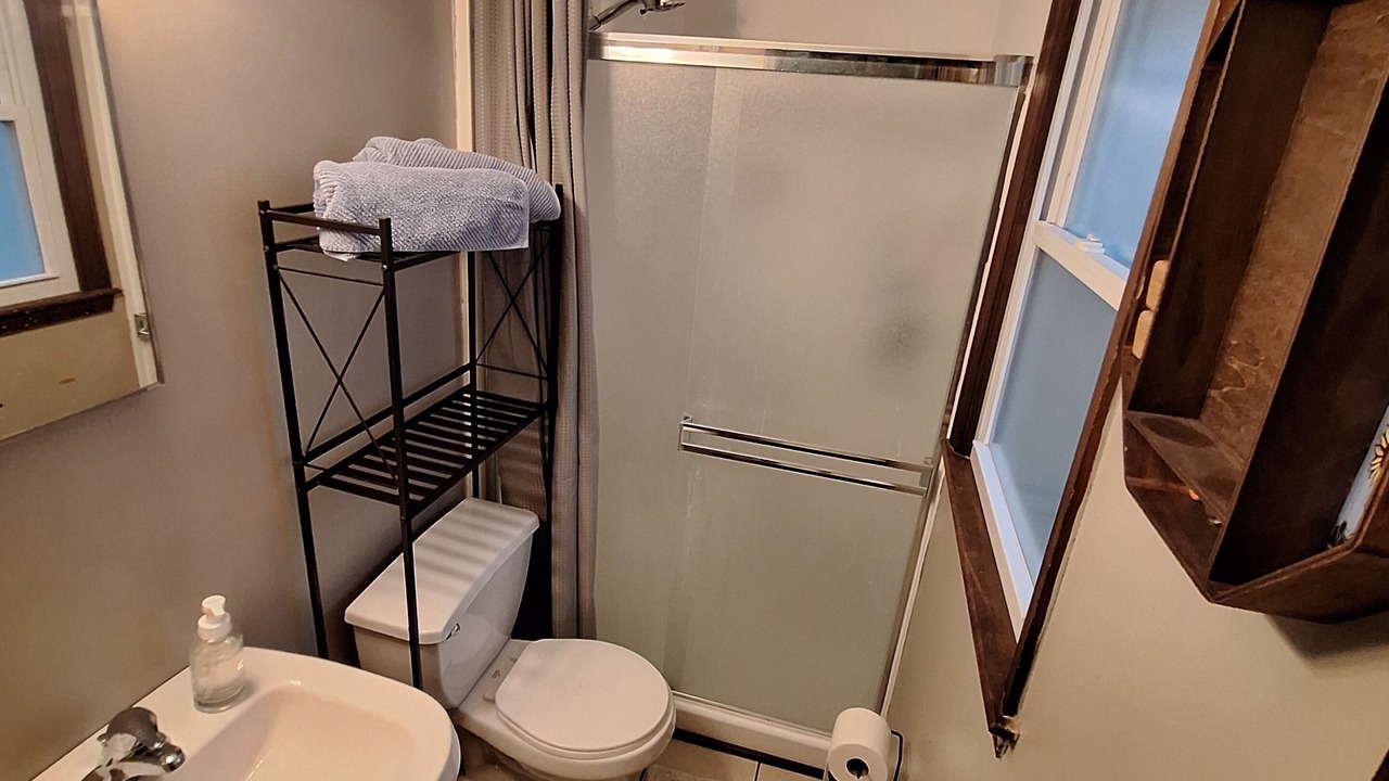Photo of Bathroom in Raytown