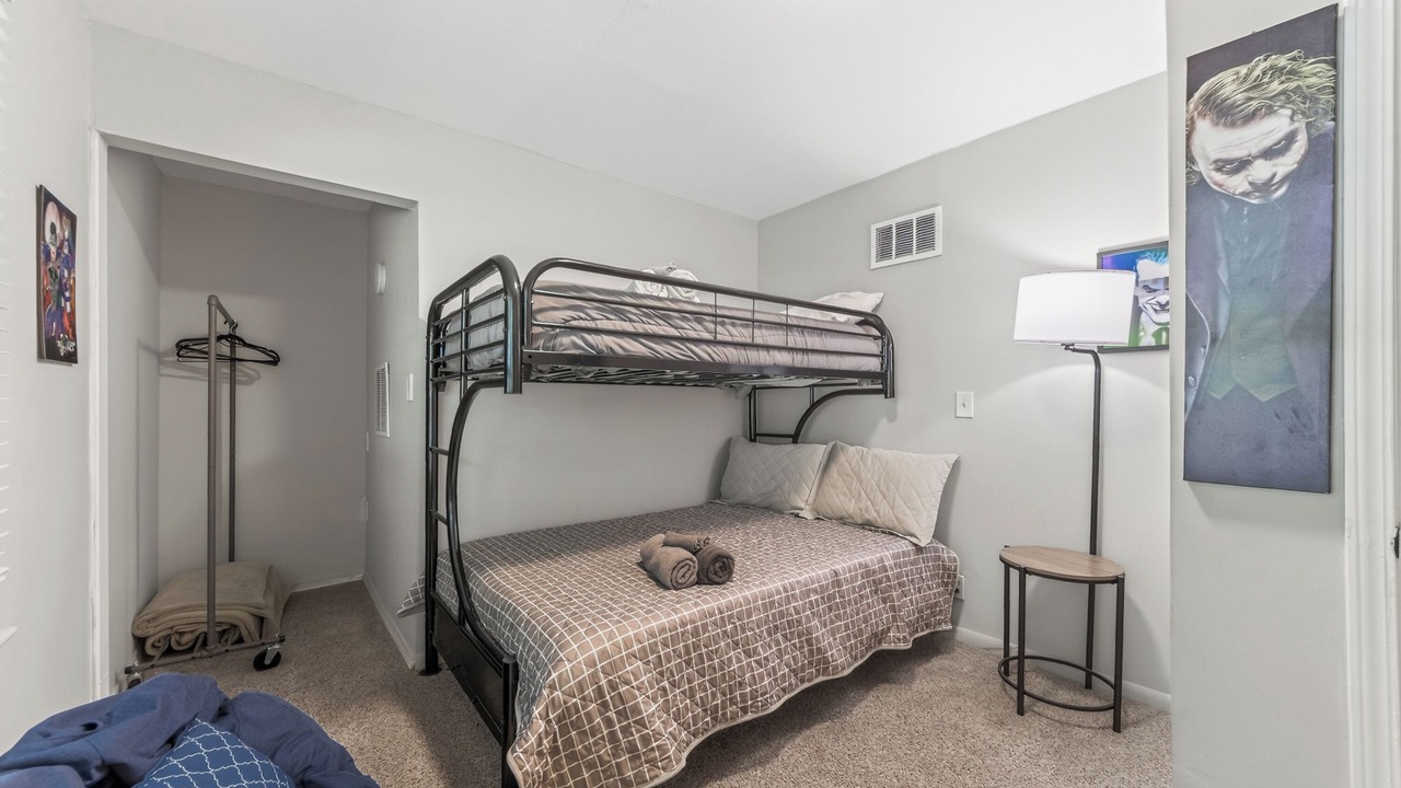 Photo of Bedroom in Overland Park