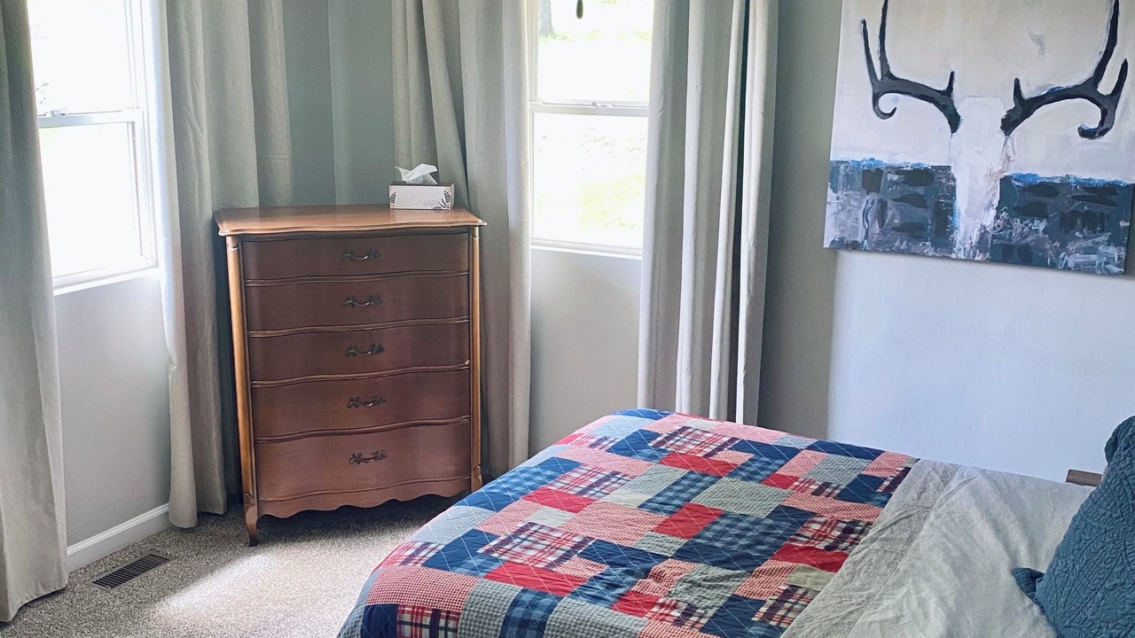Photo of Bedroom in Stover