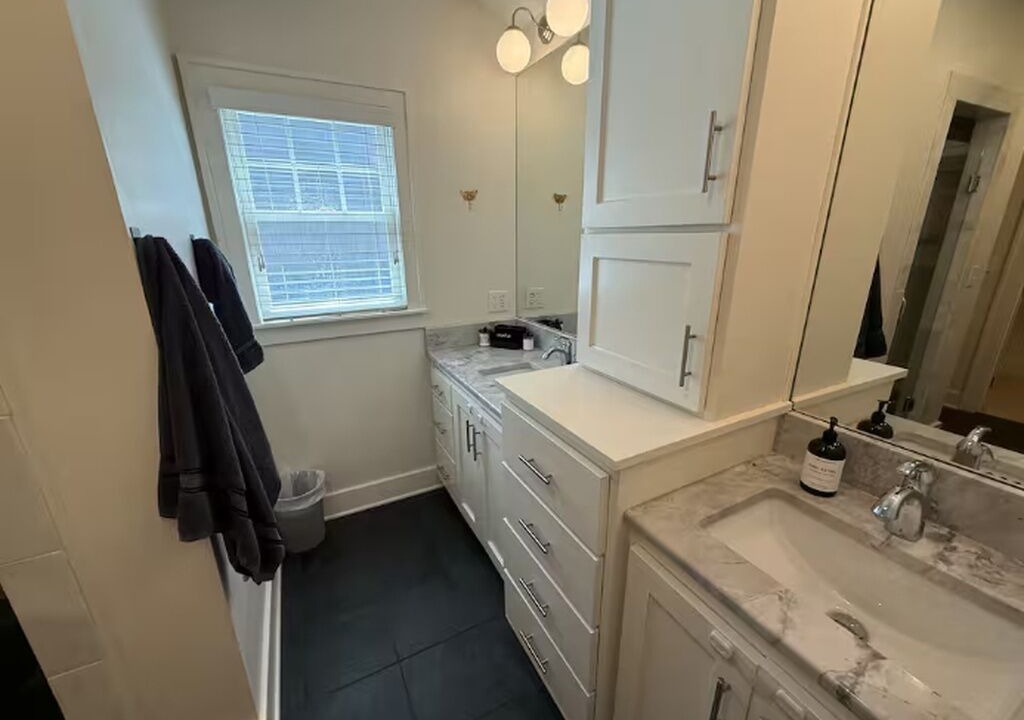 Photo of Bathroom in South Kansas City