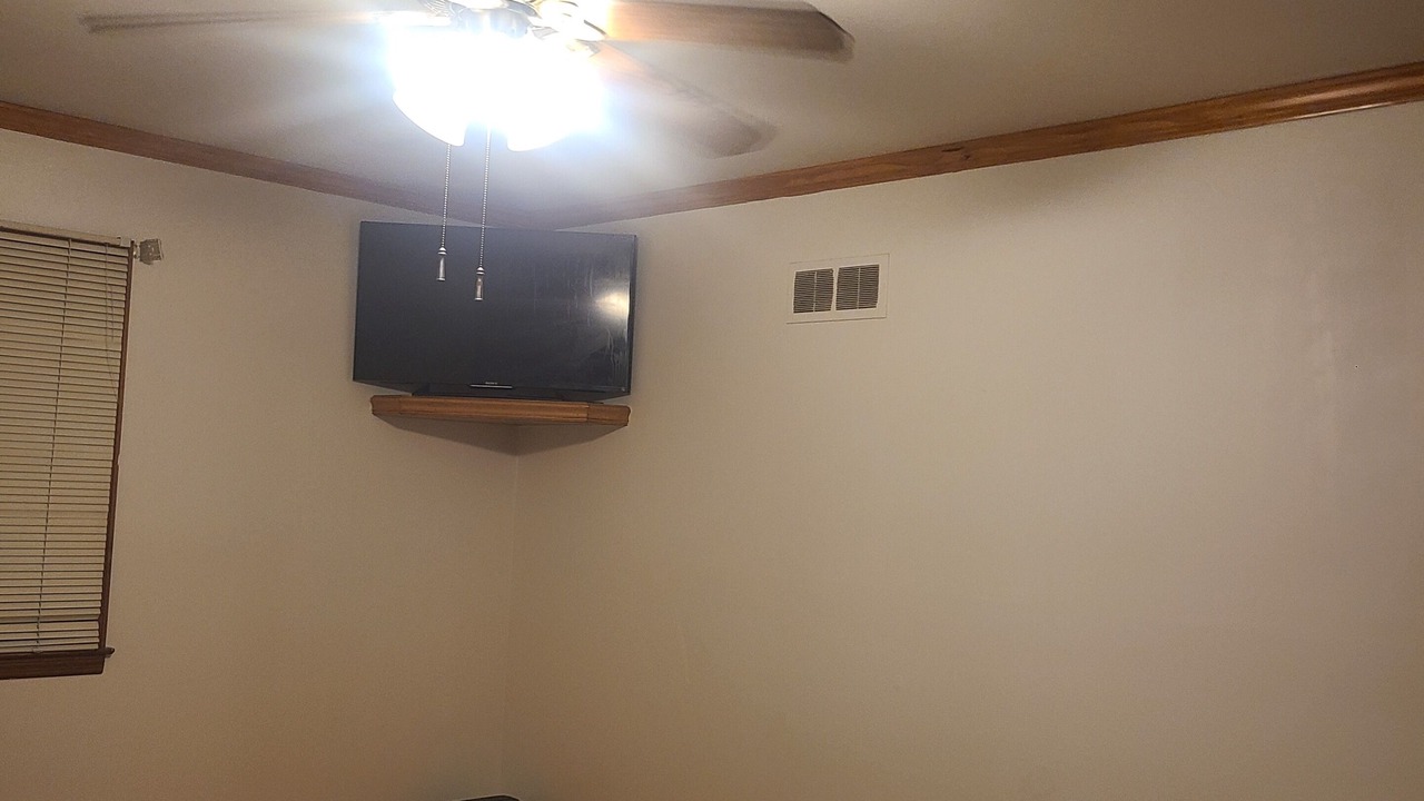 Photo of Bedroom in Raytown