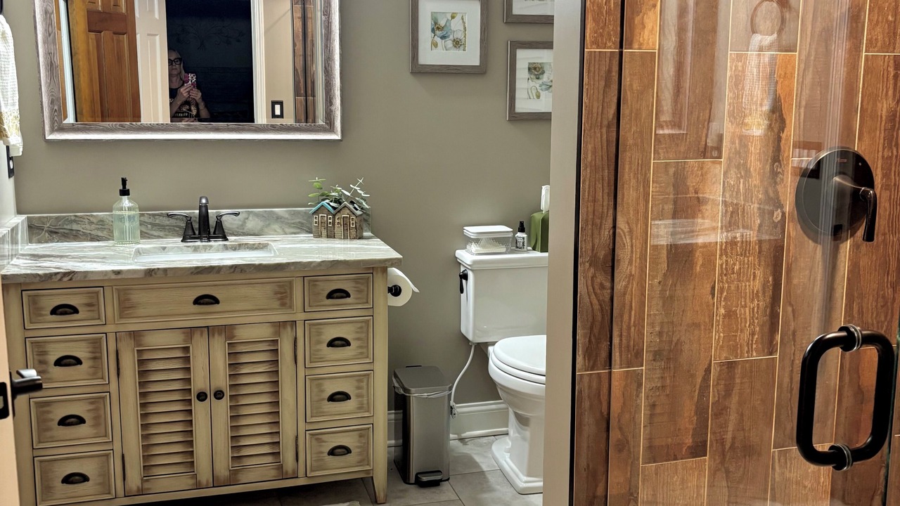 Photo of Bathroom in New Century