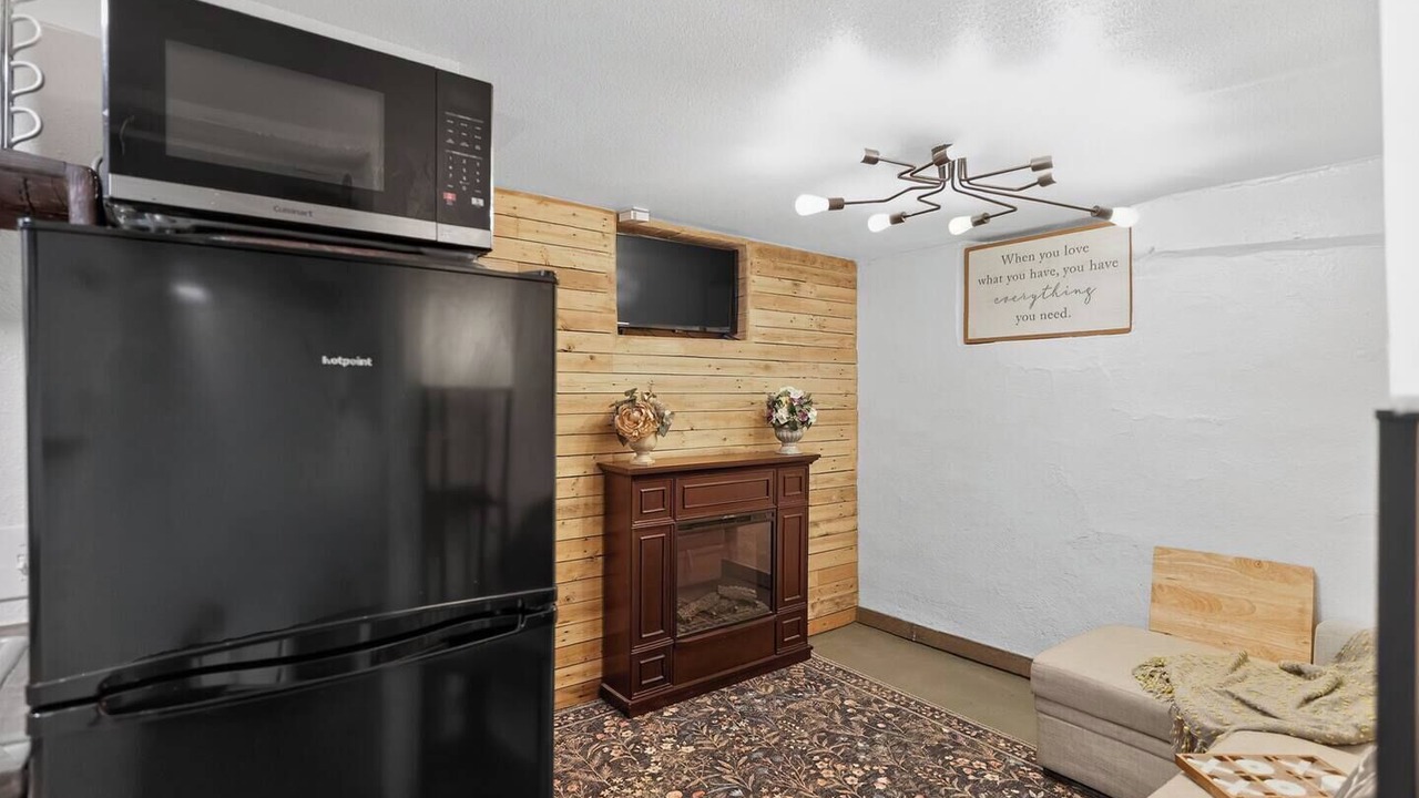 Photo of Livingroom in Greeley