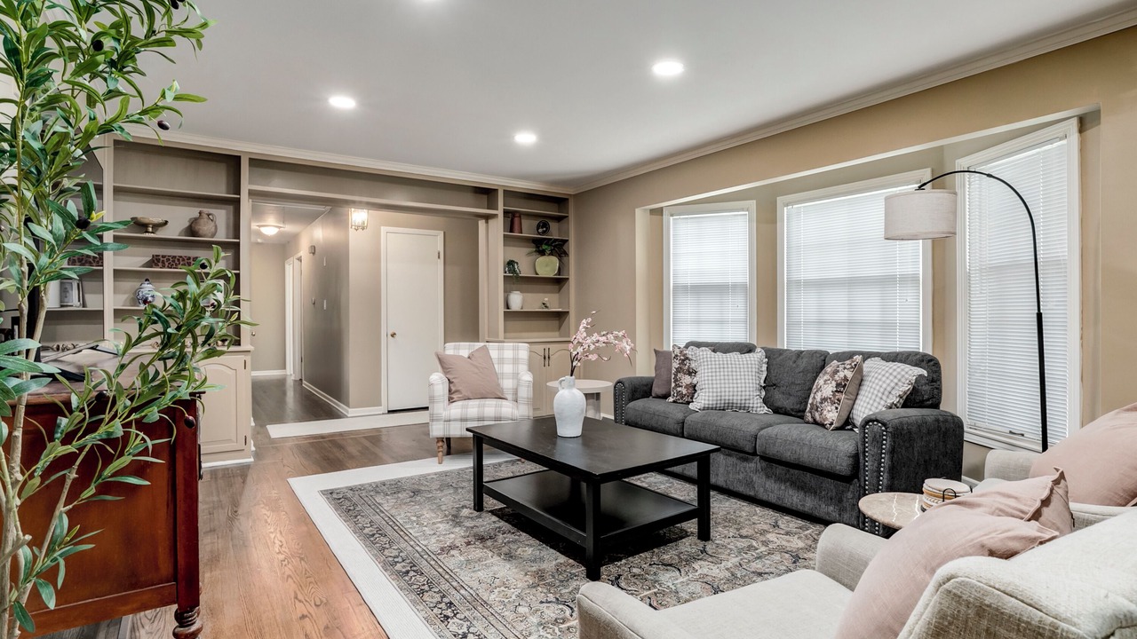 Photo of Bedroom in Prairie Village