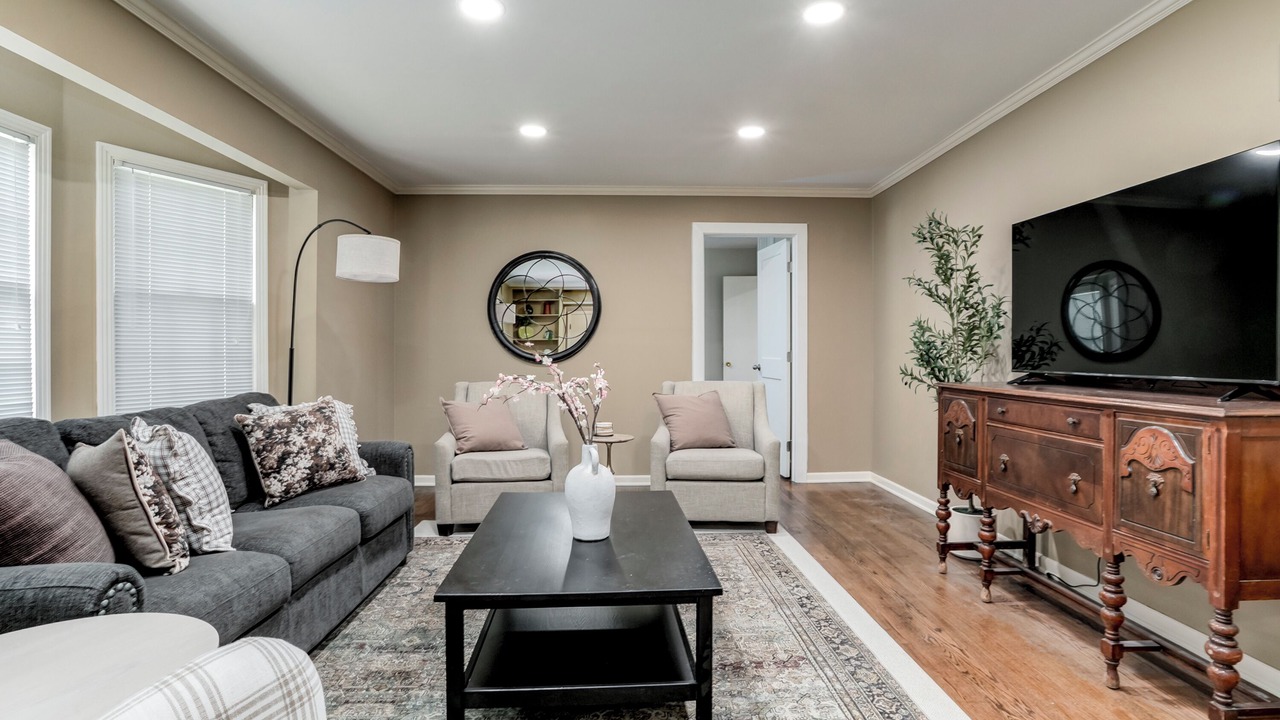 Photo of Bedroom in Prairie Village