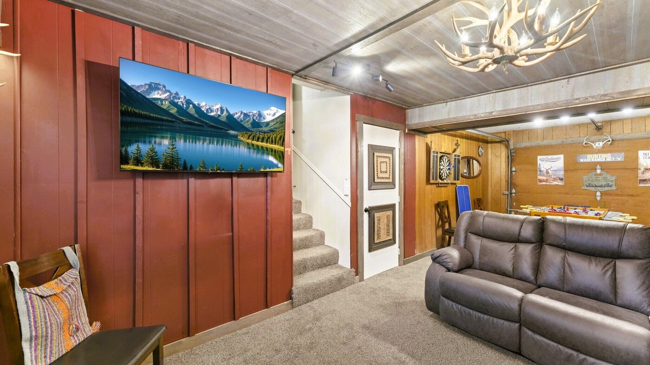 Photo of Livingroom in Franklin County