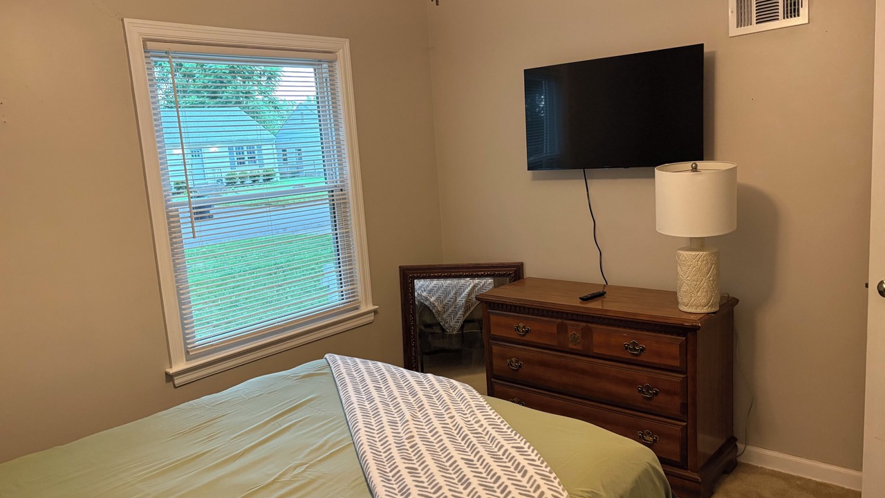 Photo of Bedroom in South Kansas City