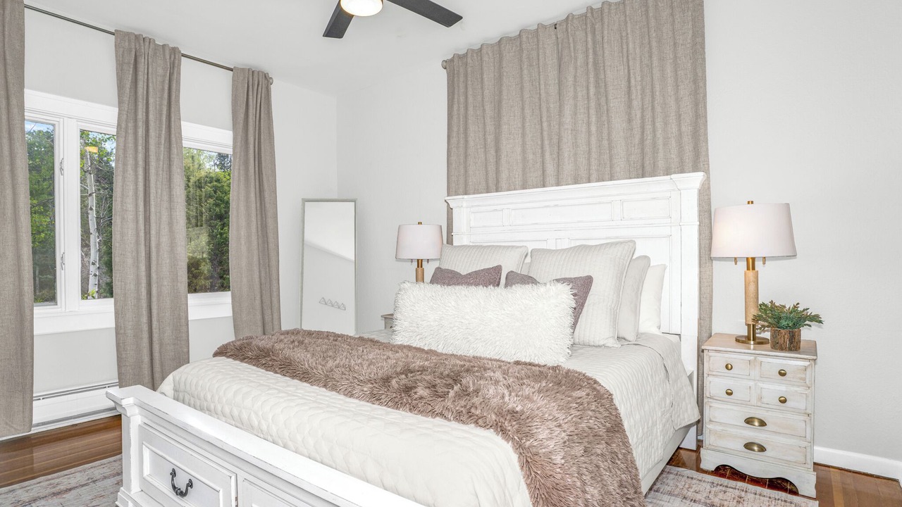 Photo of Bedroom in Estes Park