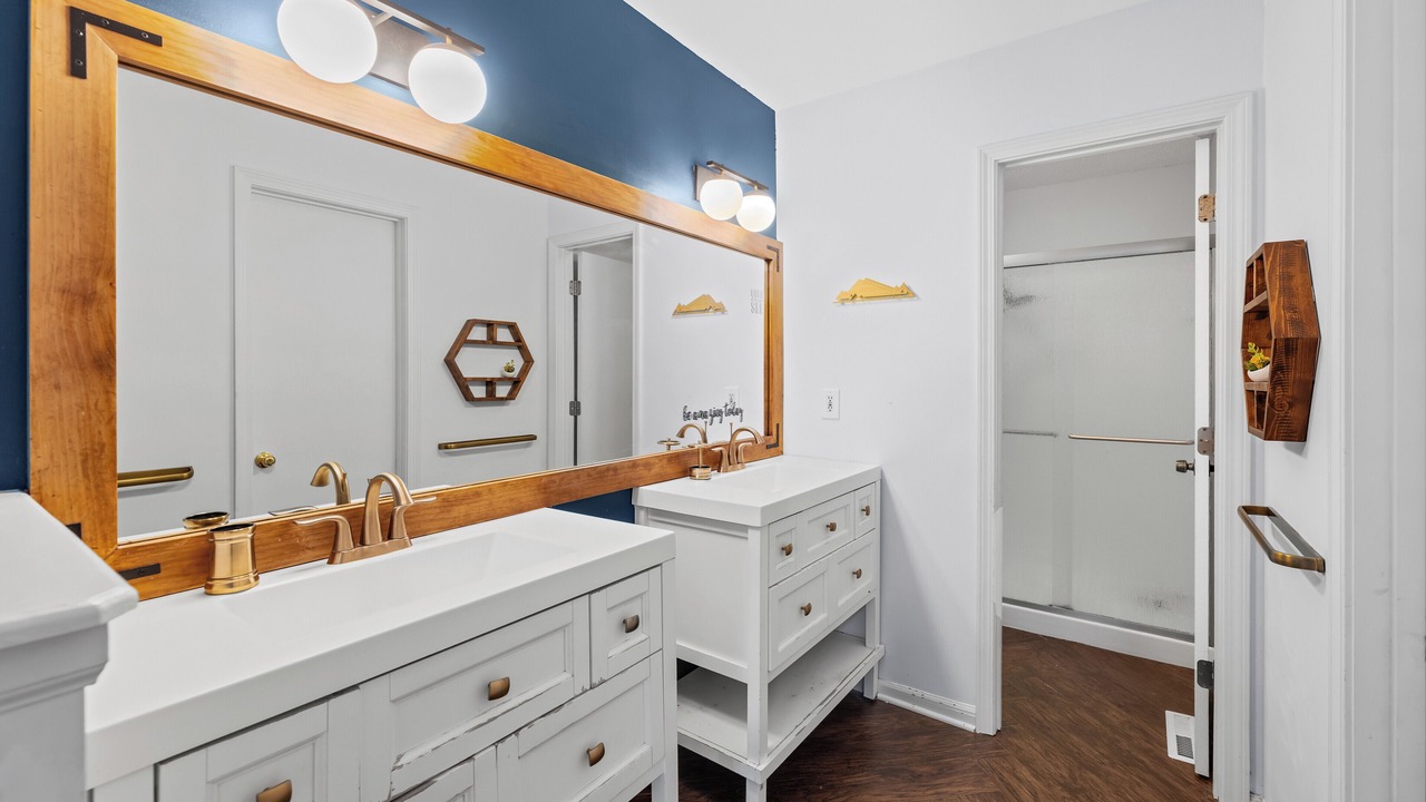 Photo of Bathroom in Merriam